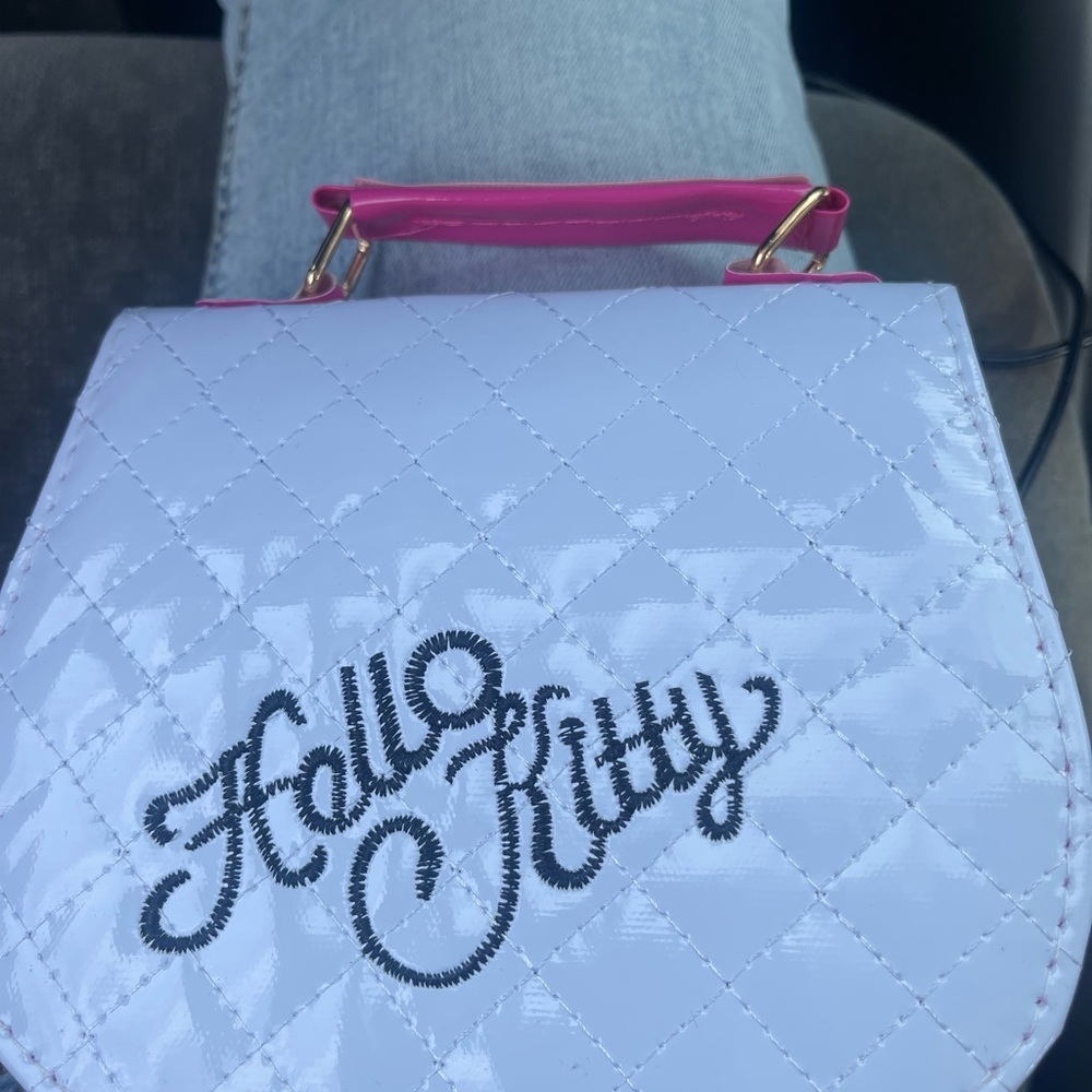 Hello Kitty purse